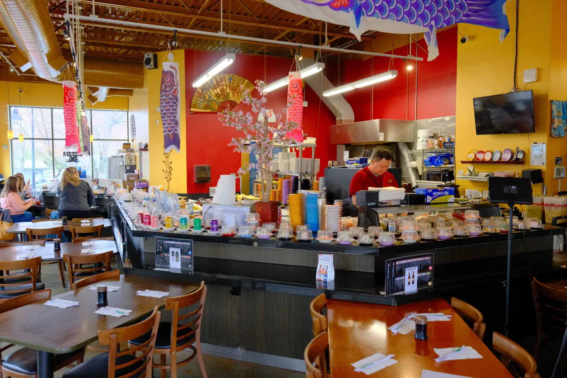 Kuru Kuru Sushi waterfront